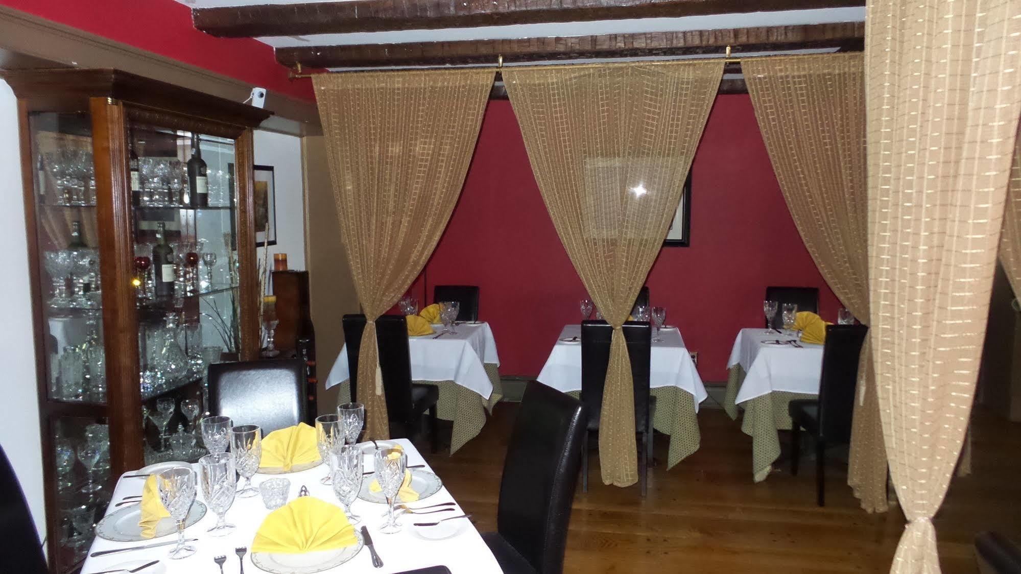 Bridgetown Mill House Restaurant And 4*